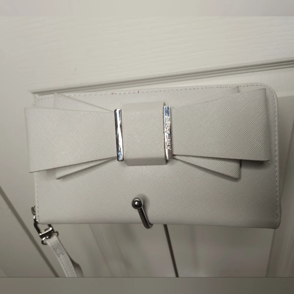 HP!! Betsy Johnson Wristlet Wallet